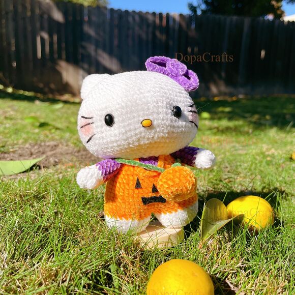 Halloween handmade HelloKitty Crochet Doll | Limited HelloKitty Pumpkin Plush - Picture 11 of 11